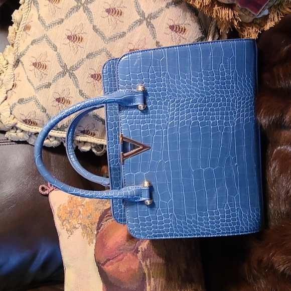 crossi Handbags - Handbag